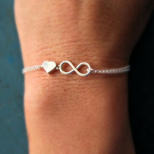  Women's Chain Bracelet Charm Bracelet Twisted Heart Love Infinity Dainty Ladies Simple Unique Design Basic Alloy Bracelet Jewelry Silver / Gold For Party Gift Casual Daily