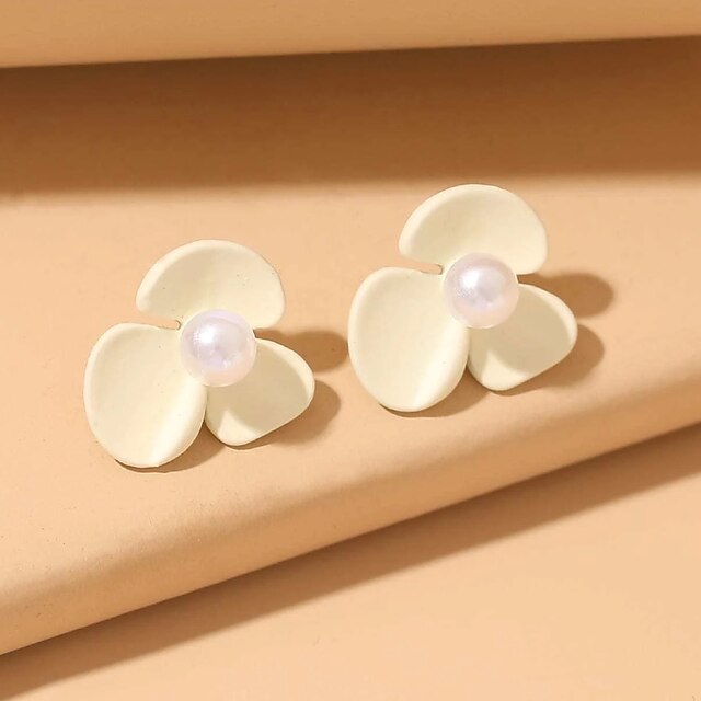  Women's Drop Earrings Earrings Classic Wedding Birthday Stylish Simple Elegant Romantic Cowboy Pearl Earrings Jewelry White For Wedding Gift Date Beach Promise 1 Pair