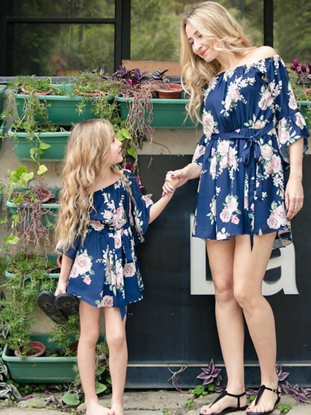  Kleidungsset Mama und ich Blumen Schwarz Marineblau Passende Outfits