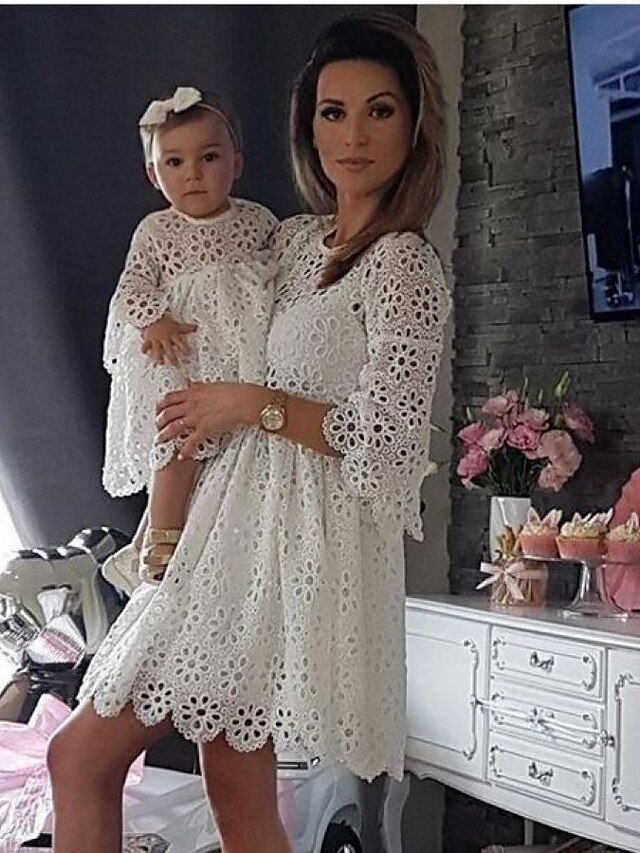  Mommy and Me Lace Dresses Party Solid Colored Flower Hollow Out White Knee-length Half Sleeve Wedding Flowers Matching Outfits / Sweet / Cotton