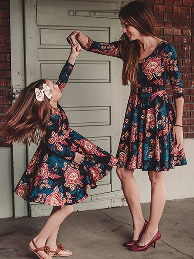  Mommy and Me Dress Floral Pleated Green Above Knee 3/4 Length Sleeve Basic Matching Outfits / Sweet