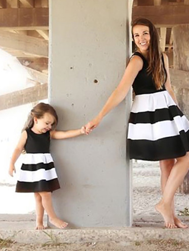  Mommy and Me Dresses Daily Wear Solid Color Patchwork Black Dark Pink Above Knee Sleeveless Daily Matching Outfits / Summer