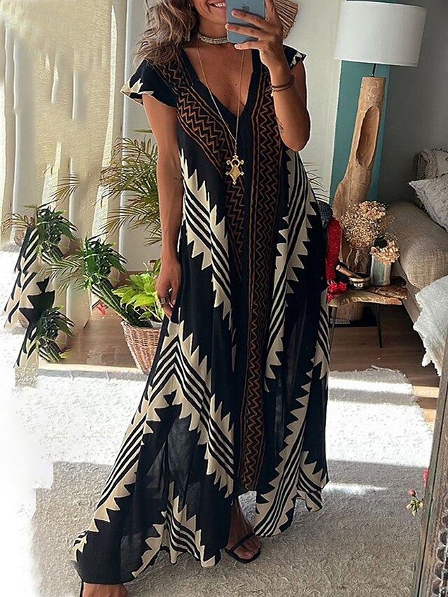  Women's Modern Geometric Striped Mesh Maxi Dress