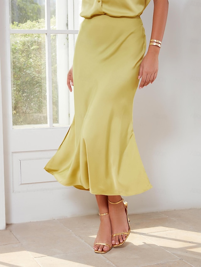  Satin Shimmery Chandelier Elegant Midi Skirt