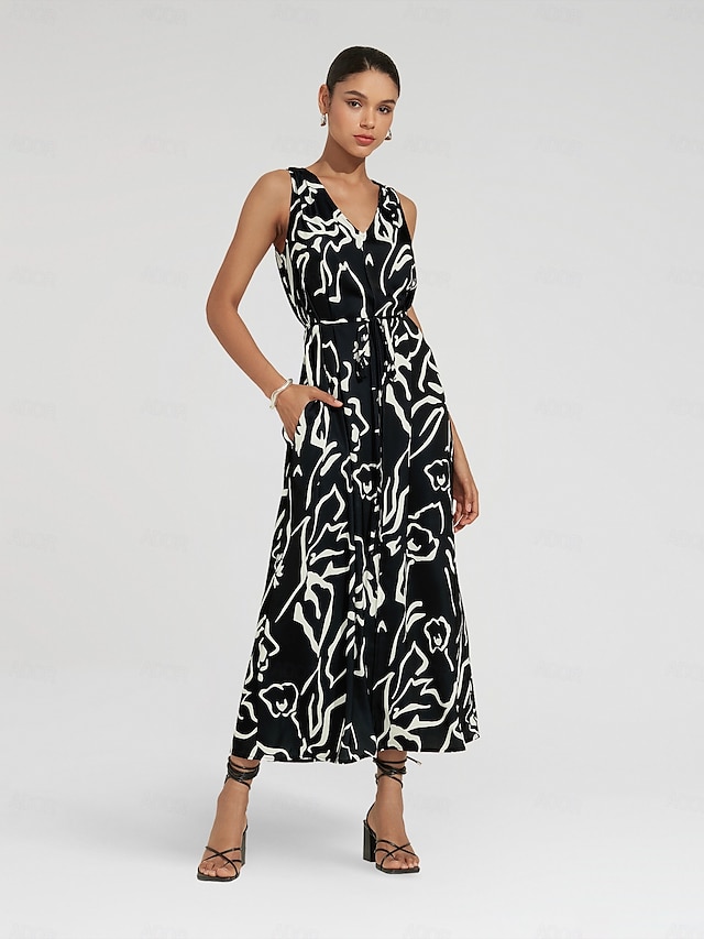  Graphic Print Sleeveless Maxi Dress