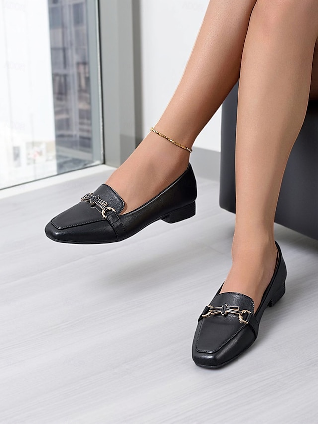 Classic Gold Buckle Leather Loafers