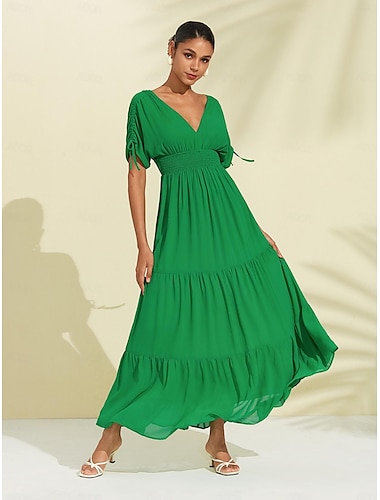 Women's Chiffon Green Halter V Neck Tie Back Smock Maxi Dress