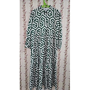 maxi abito da resort con stampa geometrica maxi abito da resort con stampa geometrica